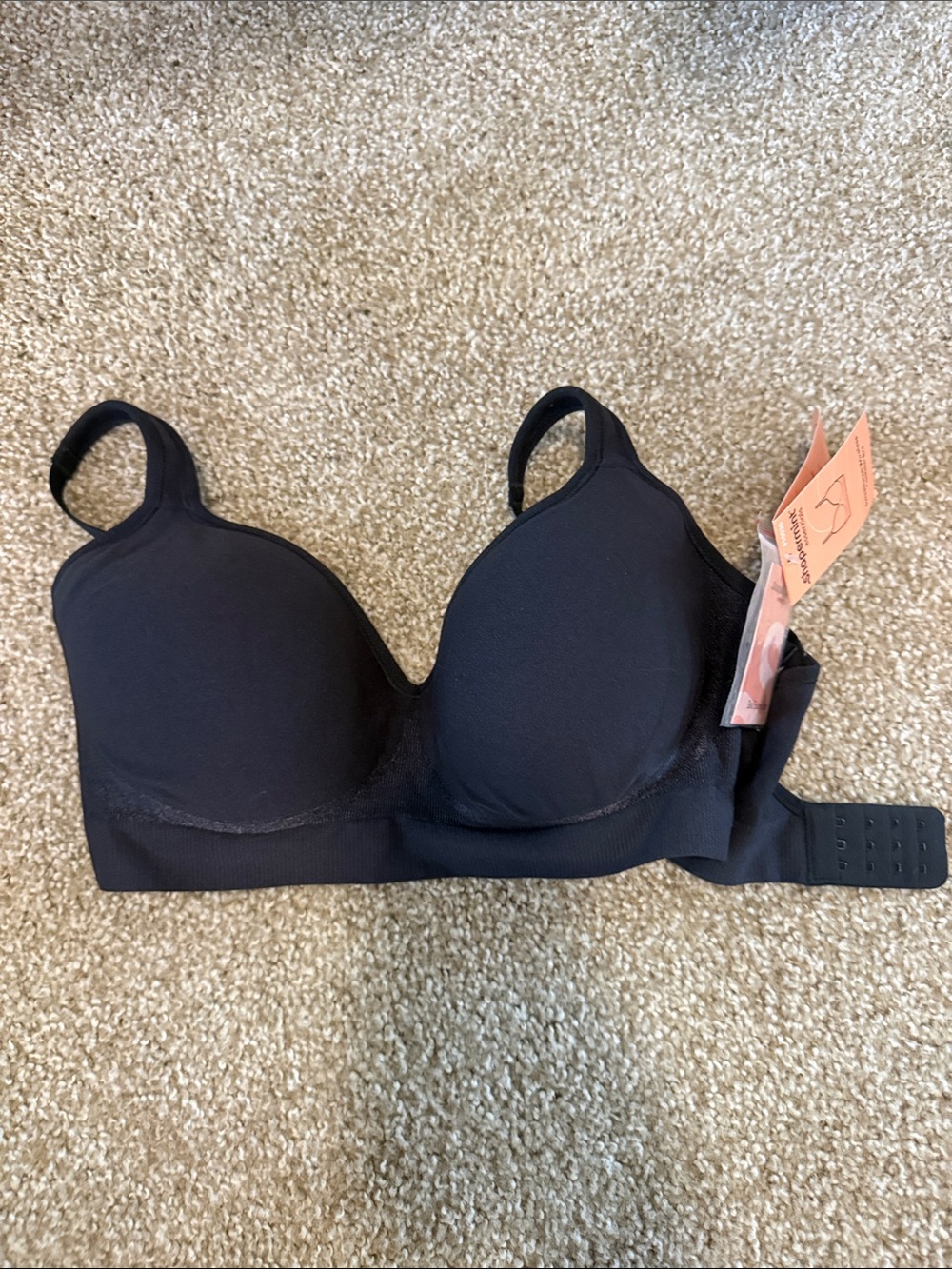 Shapermint Black sweetheart wireless contour bra size medium NWT